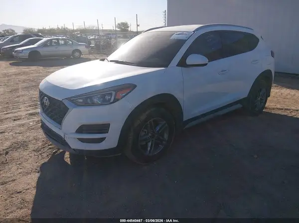 KM8J33AL2LU111504 2020 HYUNDAI TUCSON - Image 2