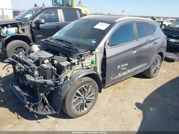 KM8J33AL2LU113074 2020 HYUNDAI TUCSON - Image 2