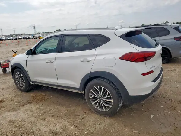 KM8J33AL2LU172173 2020 HYUNDAI TUCSON - Image 2