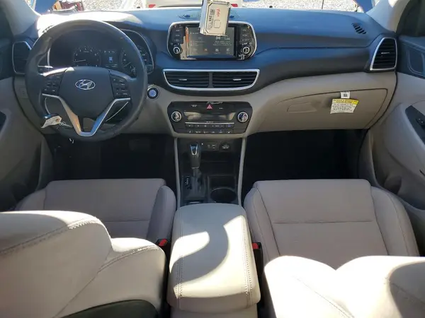 KM8J33AL2LU175574 2020 HYUNDAI TUCSON - Image 8