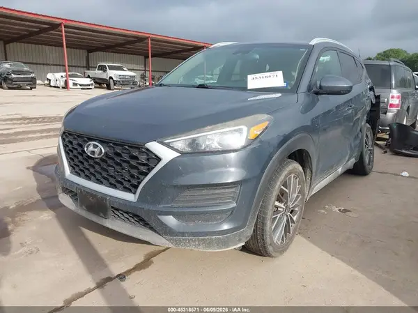 KM8J33AL2LU208864 2020 HYUNDAI TUCSON - Image 2