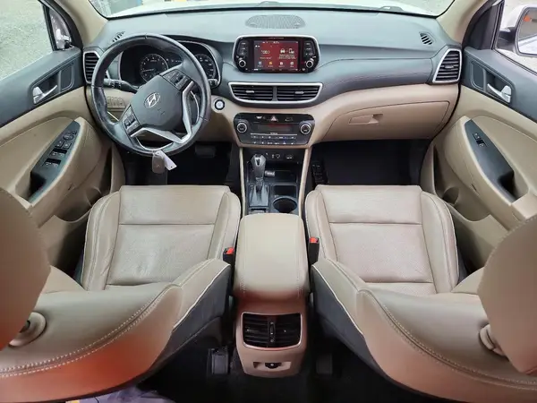 KM8J33AL2LU256395 2020 HYUNDAI TUCSON - Image 8