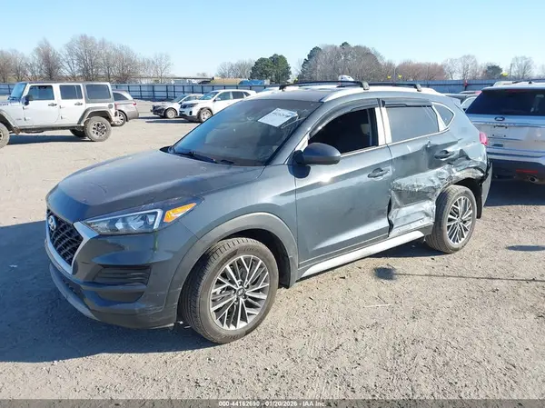 KM8J33AL2MU307895 2021 HYUNDAI TUCSON - Image 2