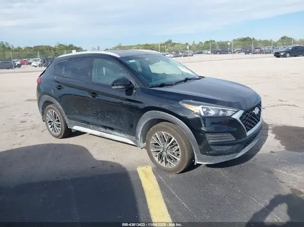 KM8J33AL2MU31388 2021 HYUNDAI TUCSON - Image 1