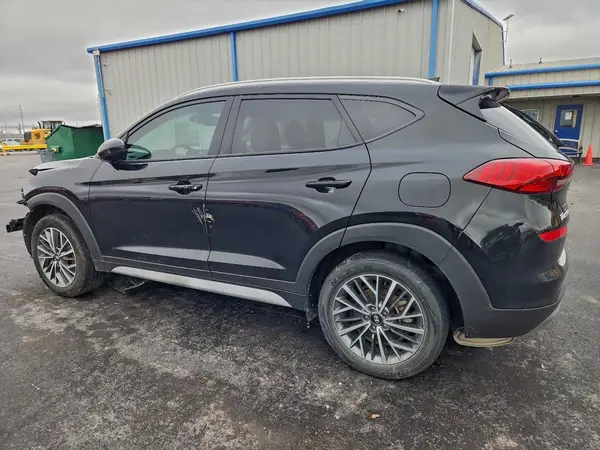 KM8J33AL2MU315513 2021 HYUNDAI TUCSON - Image 2