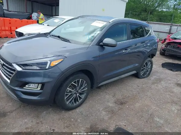 KM8J33AL2MU325832 2021 HYUNDAI TUCSON - Image 2