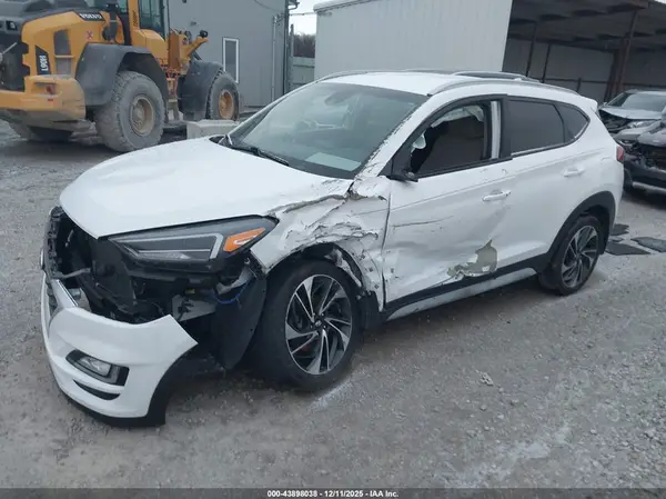 KM8J33AL2MU328231 2021 HYUNDAI TUCSON - Image 2