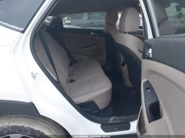 KM8J33AL2MU328231 2021 HYUNDAI TUCSON - Image 8