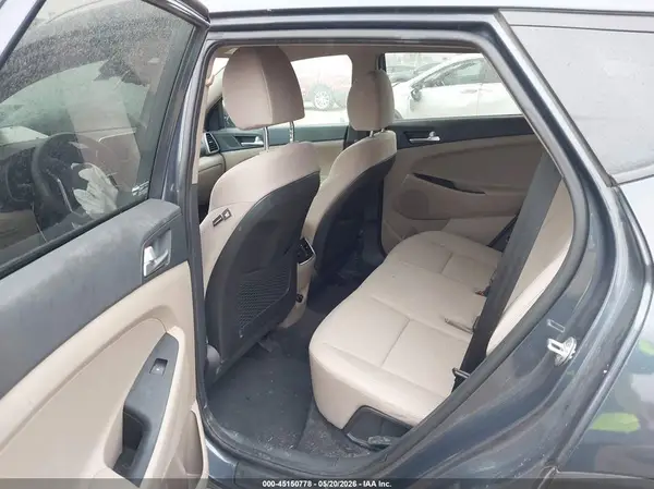 KM8J33AL2MU360581 2021 HYUNDAI TUCSON - Image 8
