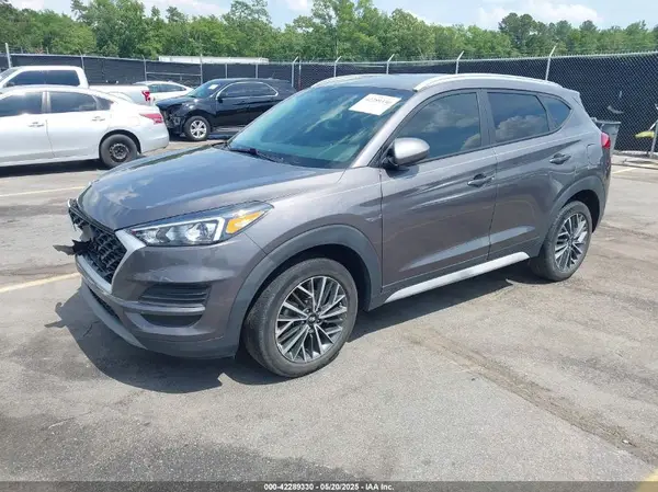 KM8J33AL2MU375498 2021 HYUNDAI TUCSON - Image 2