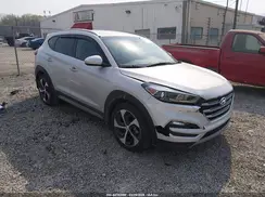 KM8J33AL3JU804871 2018 HYUNDAI TUCSON