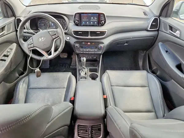KM8J33AL3KU032518 2019 HYUNDAI TUCSON - Image 8