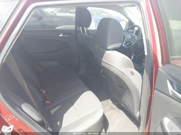 KM8J33AL3KU039436 2019 HYUNDAI TUCSON - Image 8