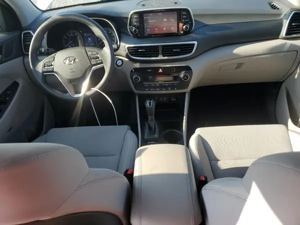 KM8J33AL3KU039873 2019 HYUNDAI TUCSON - Image 8