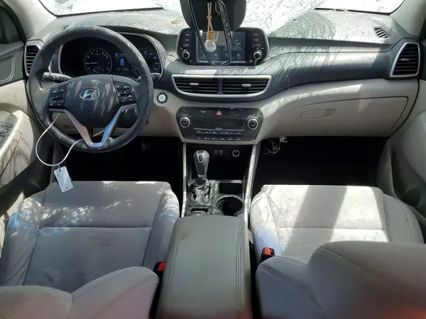 KM8J33AL3KU056723 2019 HYUNDAI TUCSON - Image 8