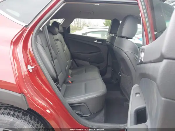 KM8J33AL3KU864232 2019 HYUNDAI TUCSON - Image 8