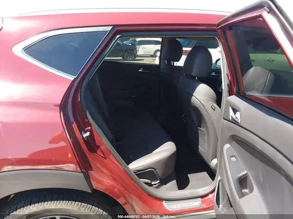 KM8J33AL3KU866157 2019 HYUNDAI TUCSON - Image 8