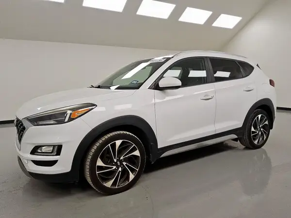 KM8J33AL3KU874095 2019 HYUNDAI TUCSON - Image 1