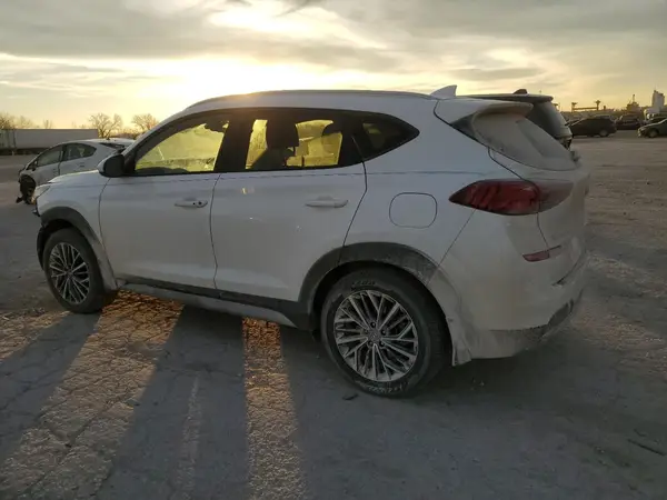 KM8J33AL3KU876123 2019 HYUNDAI TUCSON - Image 2