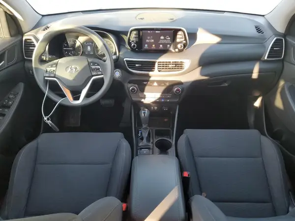 KM8J33AL3KU897330 2019 HYUNDAI TUCSON - Image 8