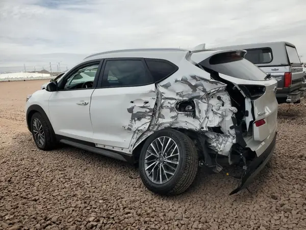KM8J33AL3KU900937 2019 HYUNDAI TUCSON - Image 2
