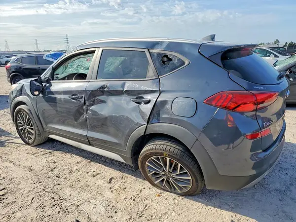KM8J33AL3KU958868 2019 HYUNDAI TUCSON - Image 2
