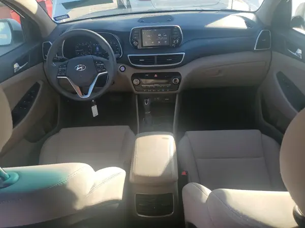 KM8J33AL3KU984113 2019 HYUNDAI TUCSON - Image 8