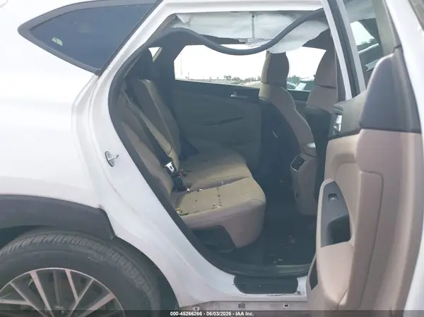 KM8J33AL3LU100852 2020 HYUNDAI TUCSON - Image 8