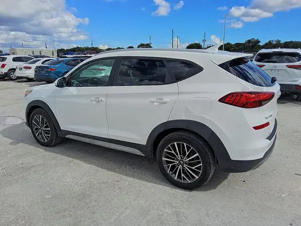 KM8J33AL3LU120339 2020 HYUNDAI TUCSON - Image 2