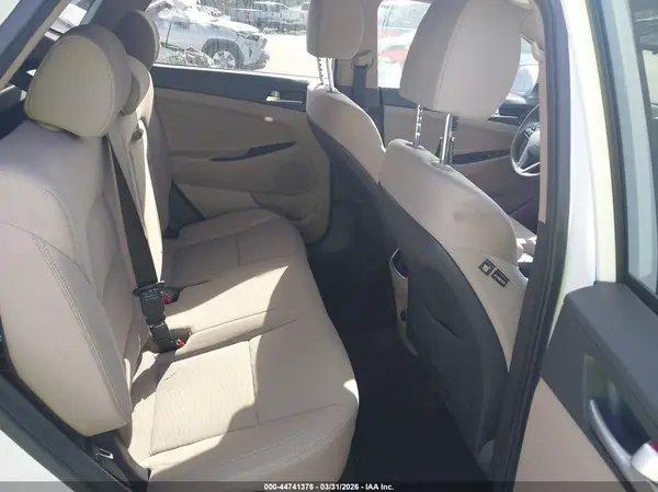 KM8J33AL3LU143619 2020 HYUNDAI TUCSON - Image 8