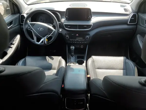 KM8J33AL3LU159111 2020 HYUNDAI TUCSON - Image 8