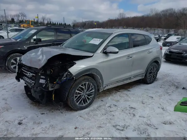 KM8J33AL3LU160159 2020 HYUNDAI TUCSON - Image 2