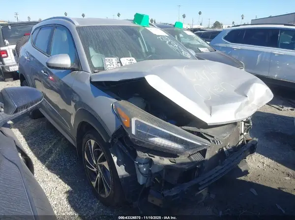 KM8J33AL3LU177589 2020 HYUNDAI TUCSON - Image 1