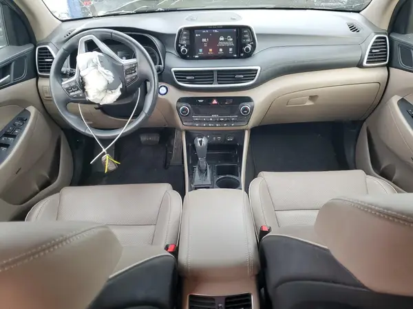 KM8J33AL3LU275828 2020 HYUNDAI TUCSON - Image 8