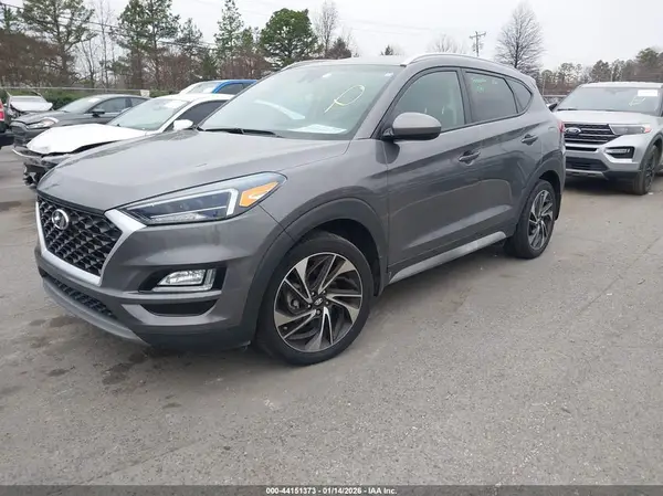 KM8J33AL3MU304083 2021 HYUNDAI TUCSON - Image 2