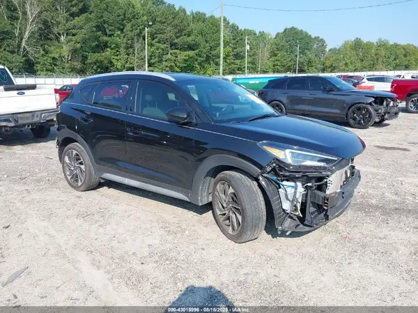KM8J33AL3MU306500 2021 HYUNDAI TUCSON - Image 1