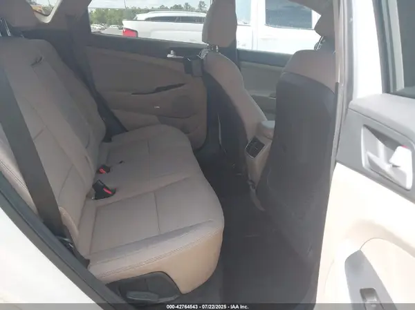 KM8J33AL3MU313169 2021 HYUNDAI TUCSON - Image 8