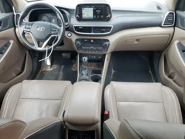 KM8J33AL4KU015601 2019 HYUNDAI TUCSON - Image 8