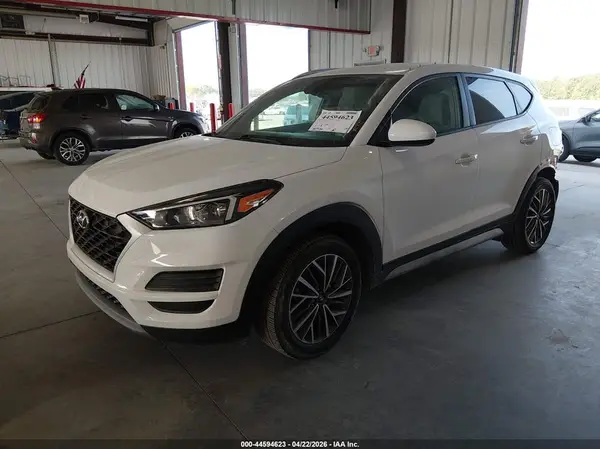 KM8J33AL4KU016702 2019 HYUNDAI TUCSON - Image 2