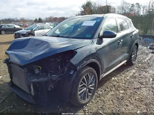 KM8J33AL4KU035685 2019 HYUNDAI TUCSON - Image 2