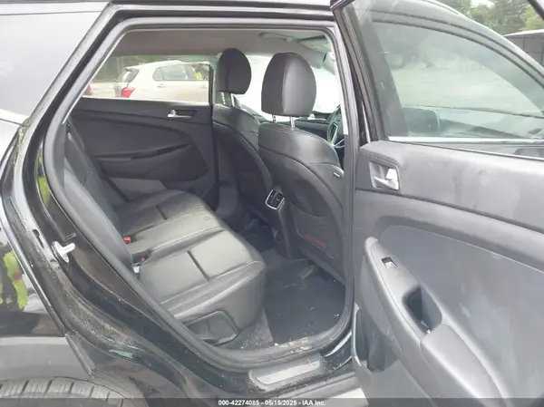 KM8J33AL4KU866636 2019 HYUNDAI TUCSON - Image 8