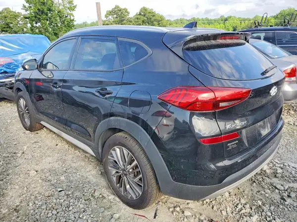KM8J33AL4KU878978 2019 HYUNDAI TUCSON - Image 2