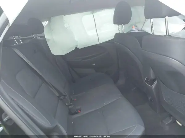 KM8J33AL4KU894498 2019 HYUNDAI TUCSON - Image 8