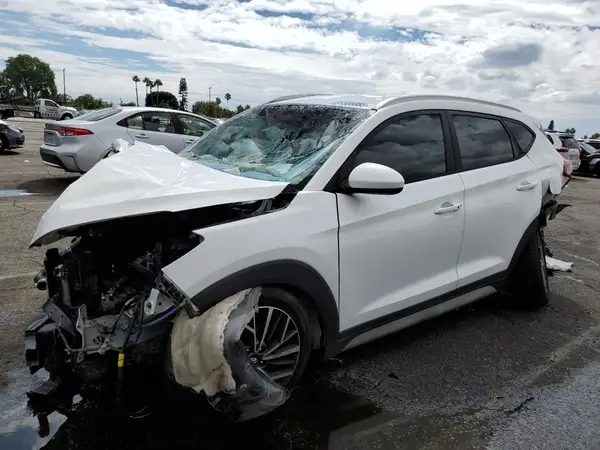 KM8J33AL4KU894579 2019 HYUNDAI TUCSON - Image 1