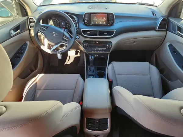 KM8J33AL4LU121970 2020 HYUNDAI TUCSON - Image 8