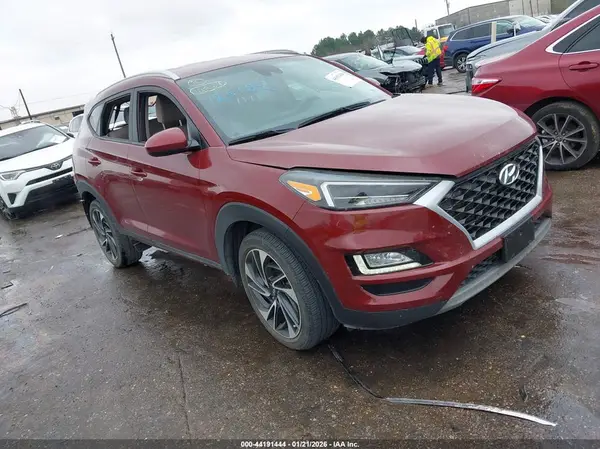 KM8J33AL4LU126182 2020 HYUNDAI TUCSON - Image 1