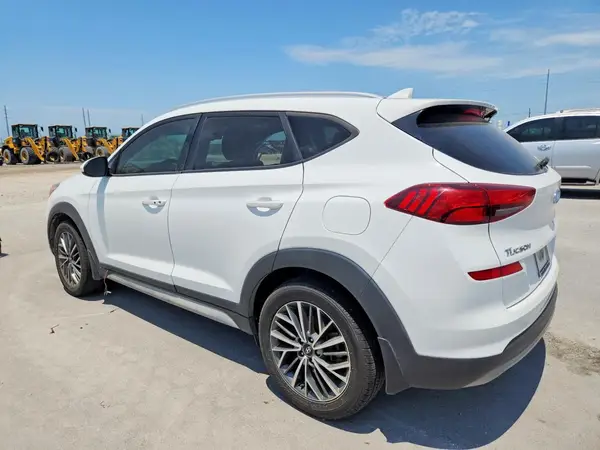 KM8J33AL4LU144097 2020 HYUNDAI TUCSON - Image 2