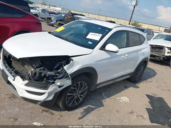 KM8J33AL4LU267639 2020 HYUNDAI TUCSON - Image 2