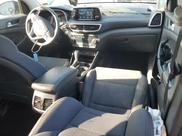 KM8J33AL4MU306649 2021 HYUNDAI TUCSON - Image 8