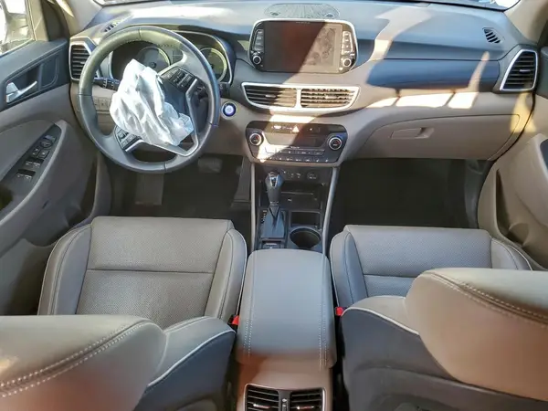 KM8J33AL4MU308966 2021 HYUNDAI TUCSON - Image 8